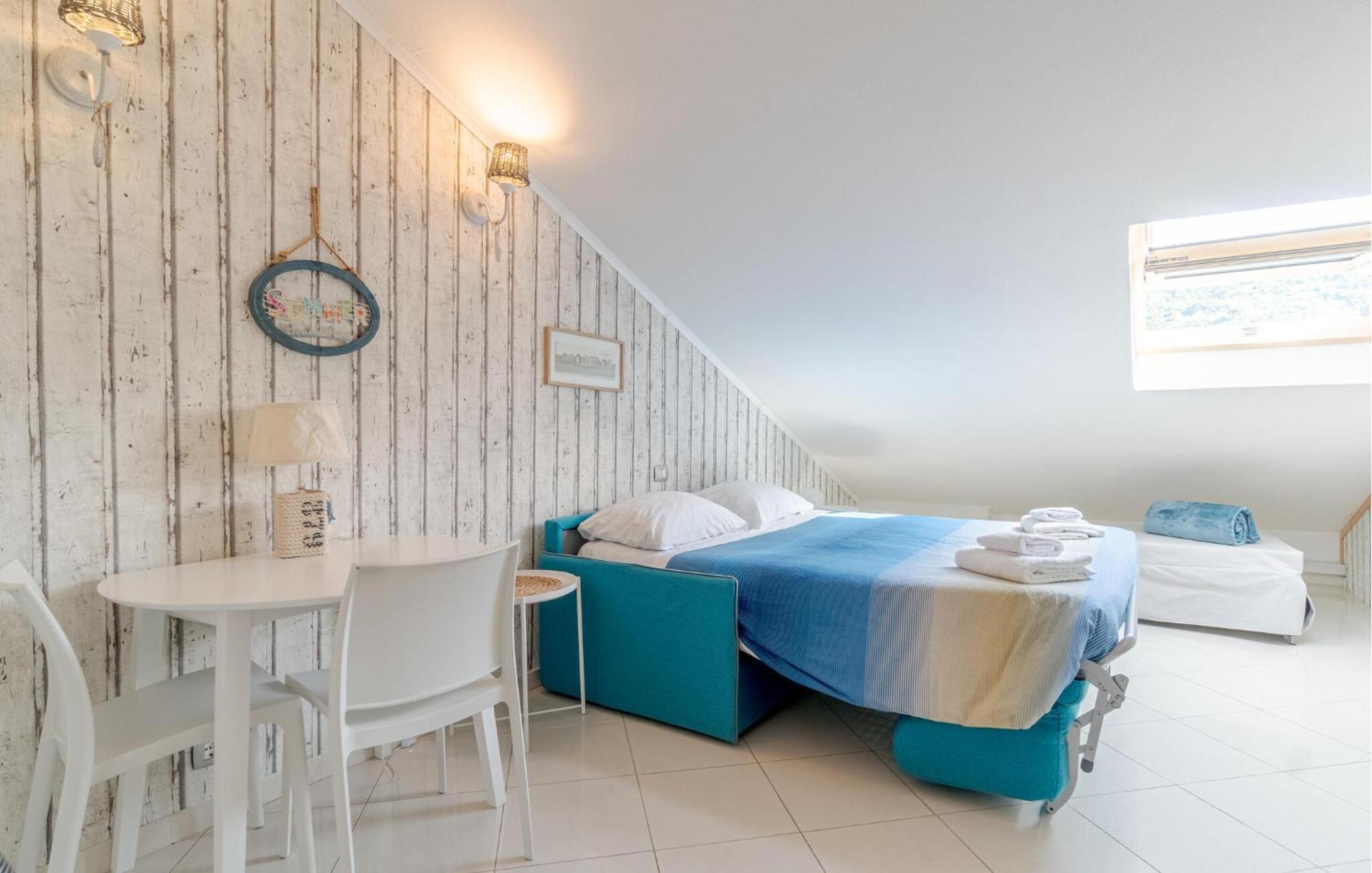 Gorgeous Apartment In Levanto With Kitchen Exteriör bild